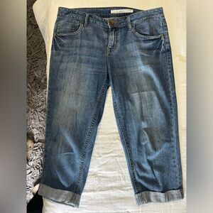 Dkny loose fit denim capri Size 8